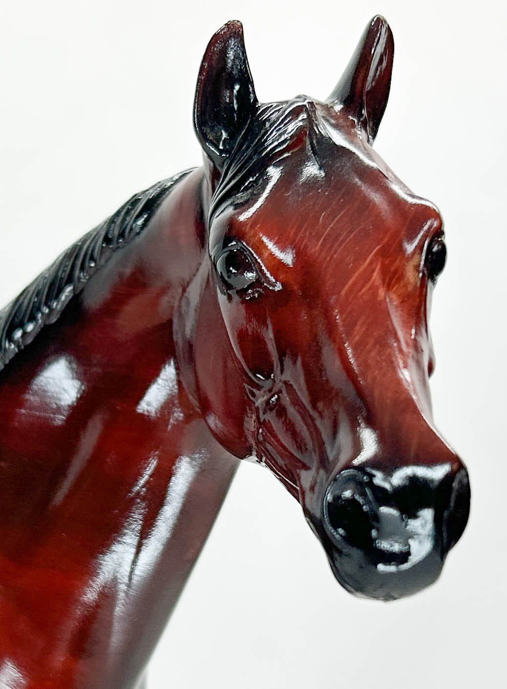 Ideal Stock Horse ~ Woody - Woodgrain (Short mane and tail version)