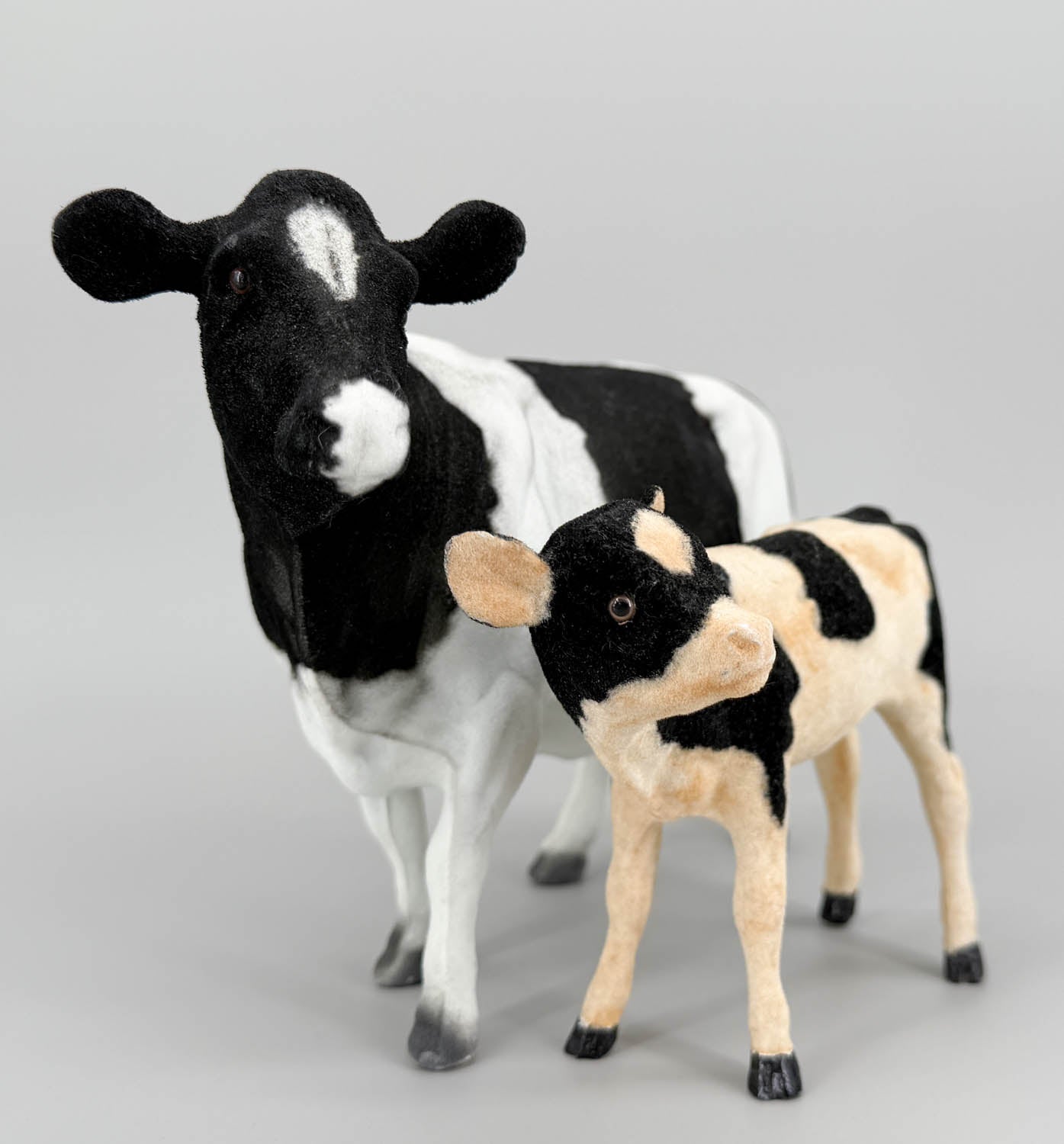 Cow, Holstein - Flocked (Brand Unknown) 1:9 scale