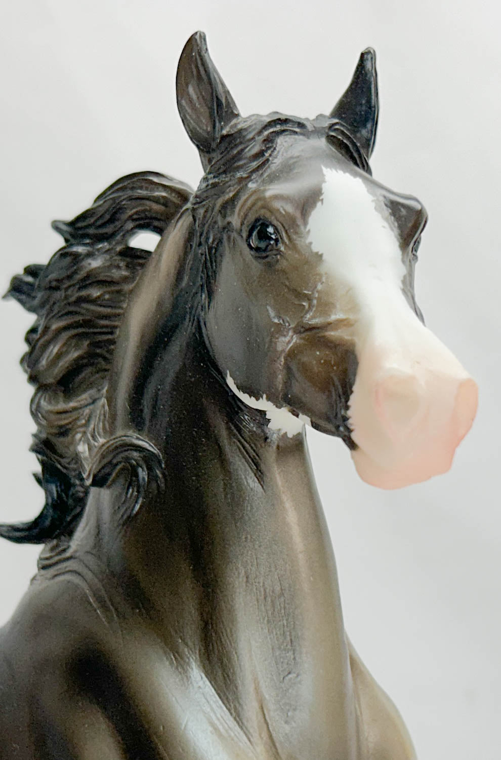 Huckleberry Bey ~ High Wire - Breyerfest SR w/ Steel Base