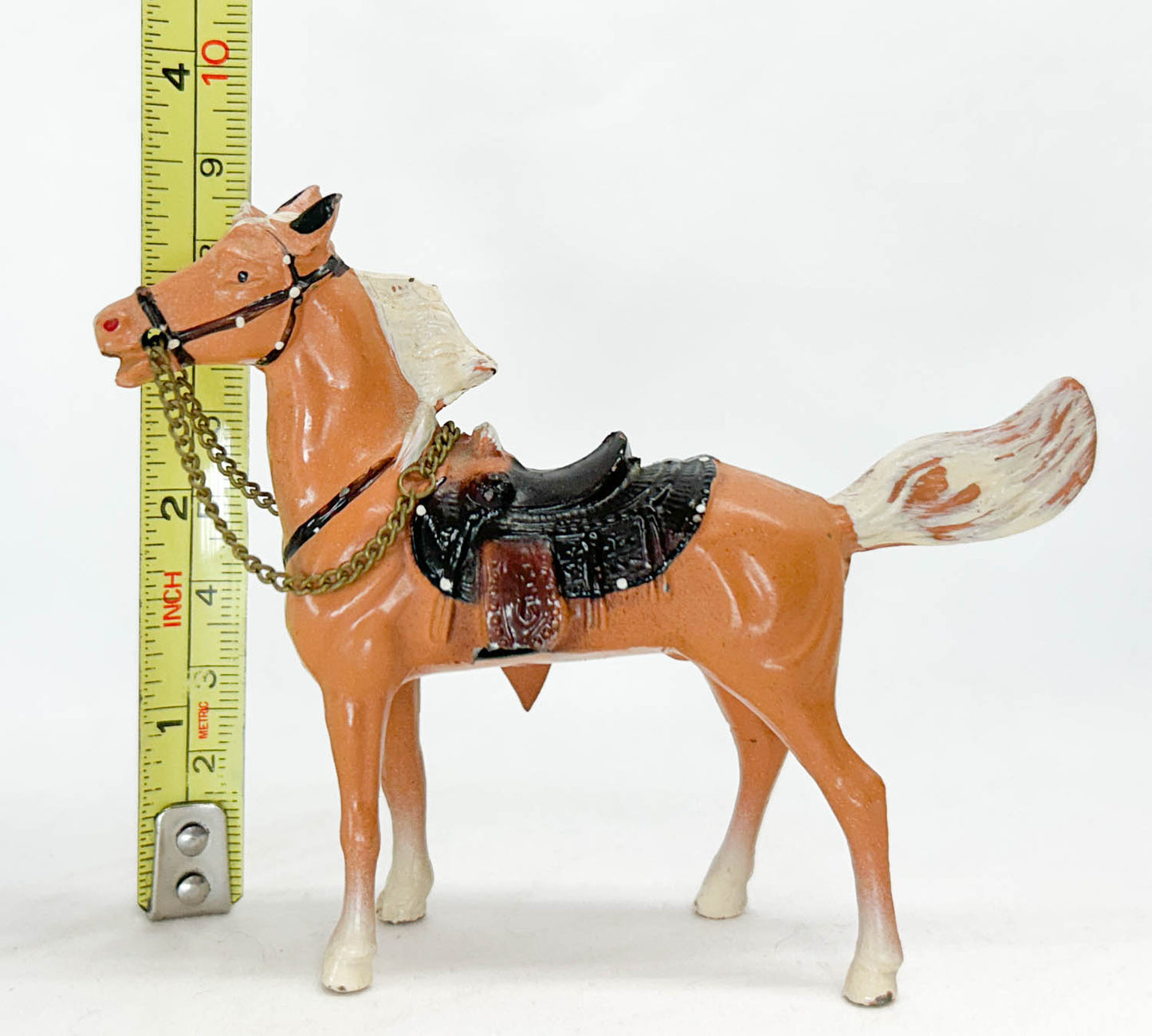 Metal Western Horse, Palomino - Tail Up