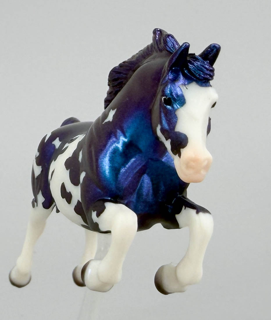 Warmblood Jumper, Mini Tabitha - 2025 Spooky Surprise Series 7