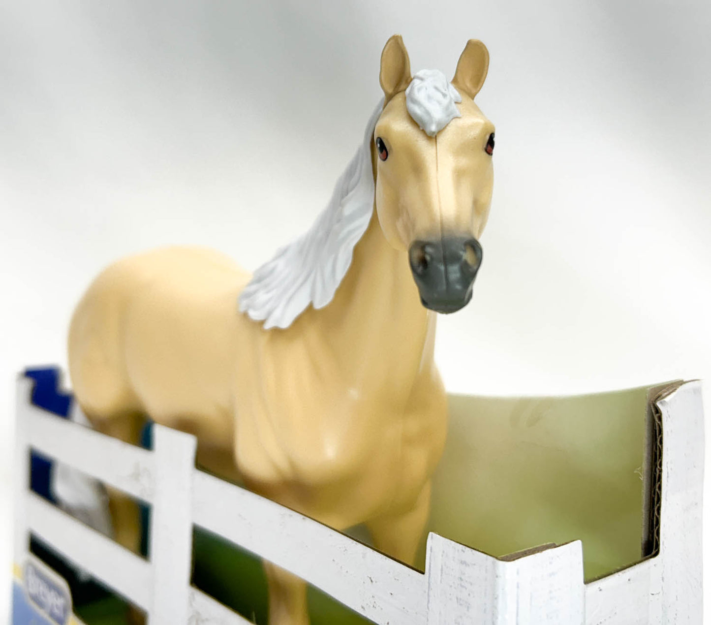Paddock Pals Series (for Dollar General) Thoroughbred Mare ~ Latte