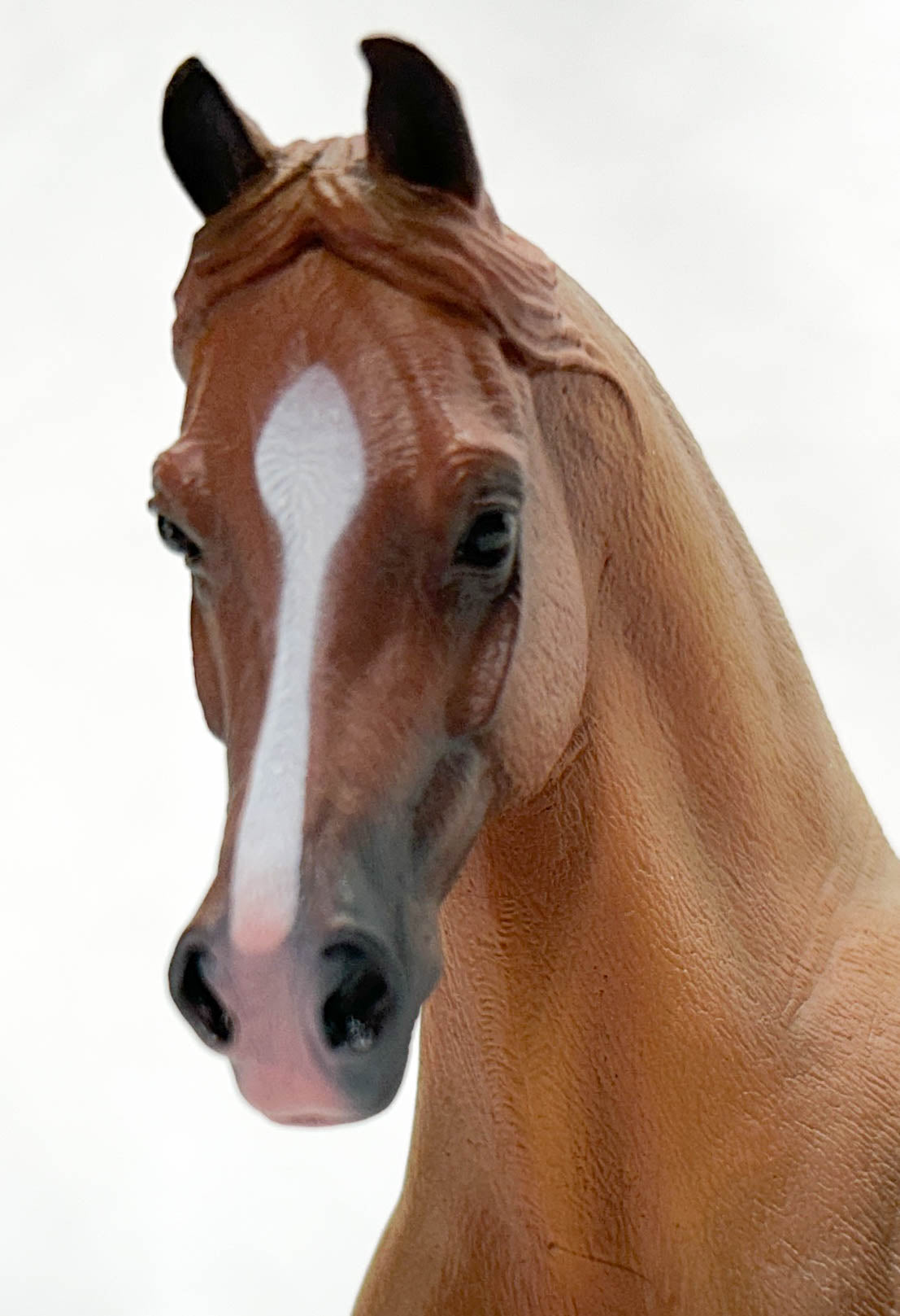 Arabian Mare, Chestnut - Deluxe 1:12 Scale Model (International Release)