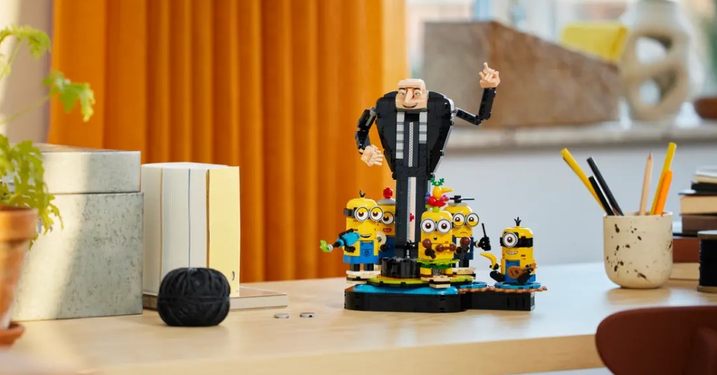 LEGO® Despicable Me4™ ~ Brick-Built Gru and Minions #75582 839 Pieces