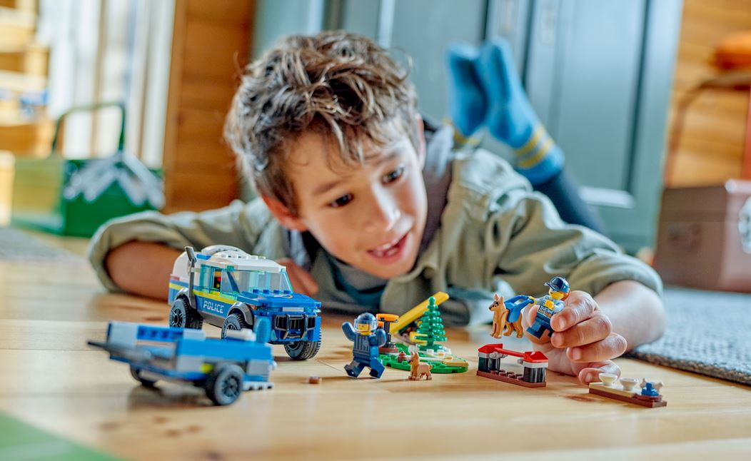 LEGO® City ~ Mobile Police Dog Training #60369 197 Pieces