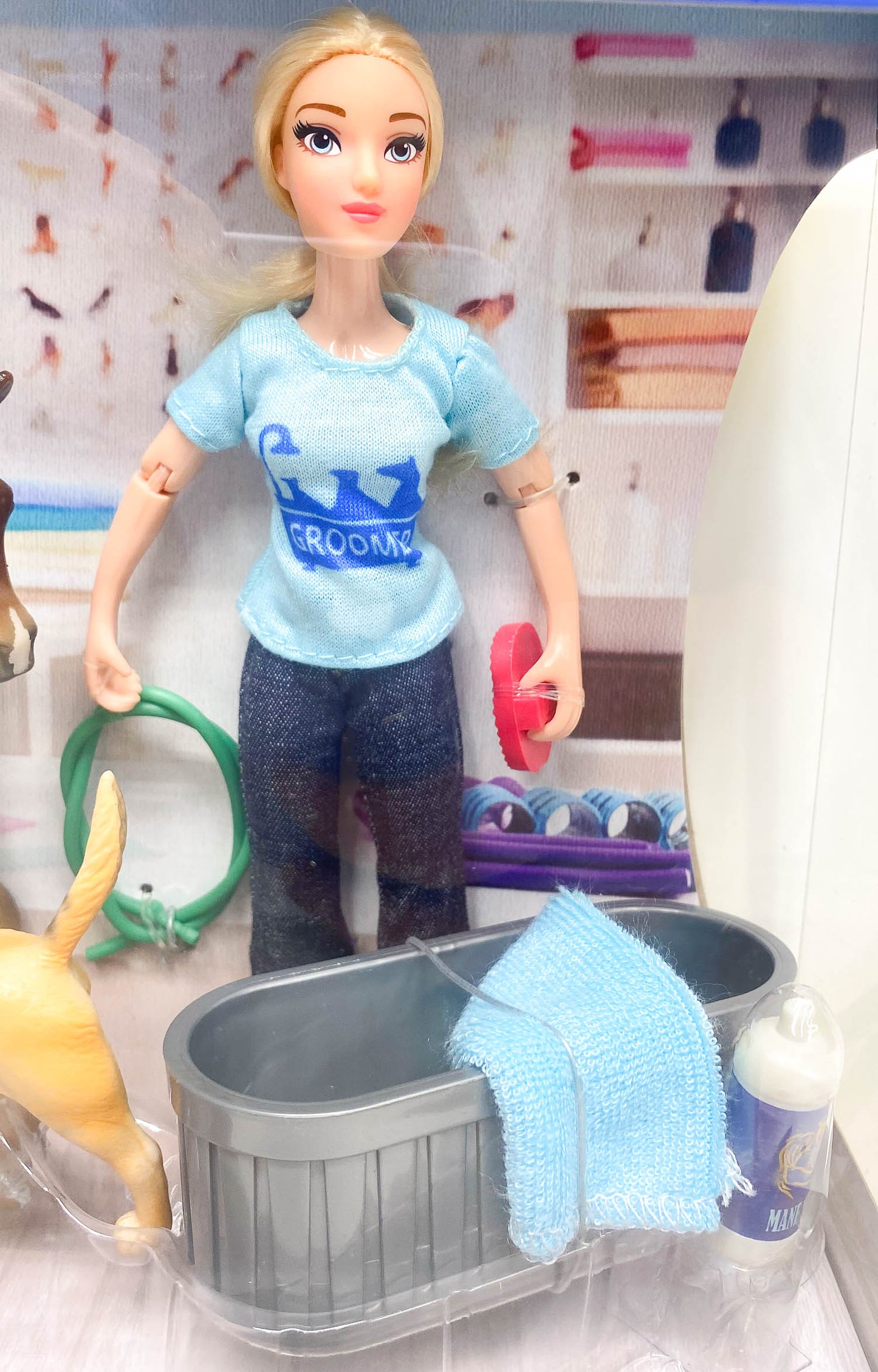 Pet Groomer Set w/ Trotting Stock Horse Foal