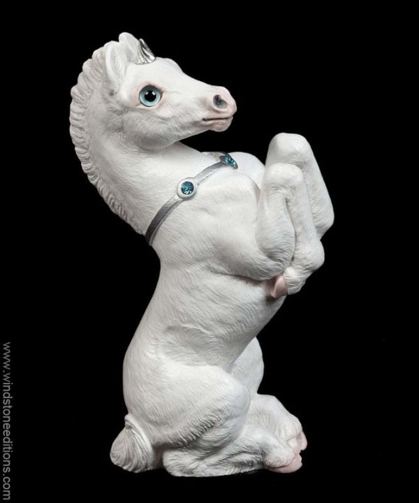 Unicorn Colt, Snow White