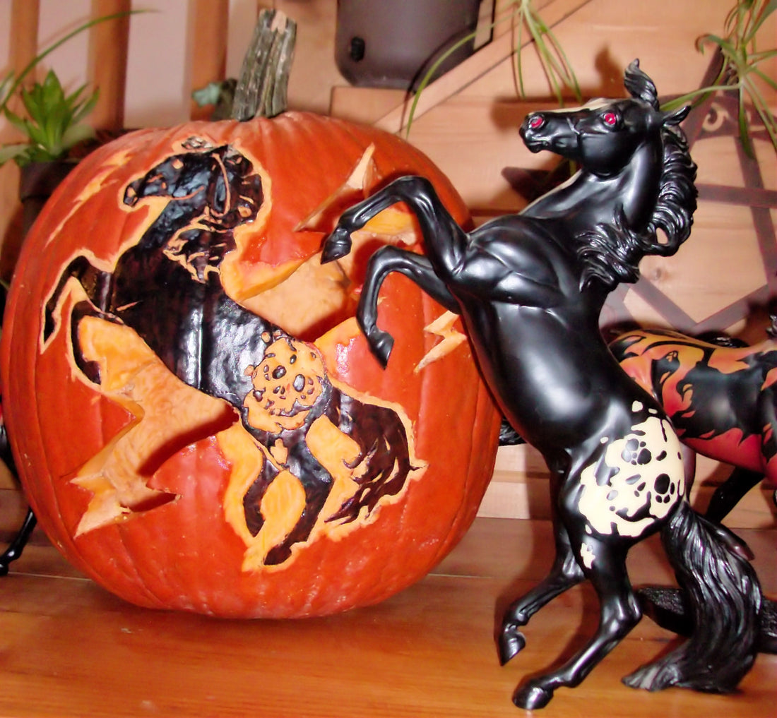 Breyer Halloween Horse Jack O' Lanterns!