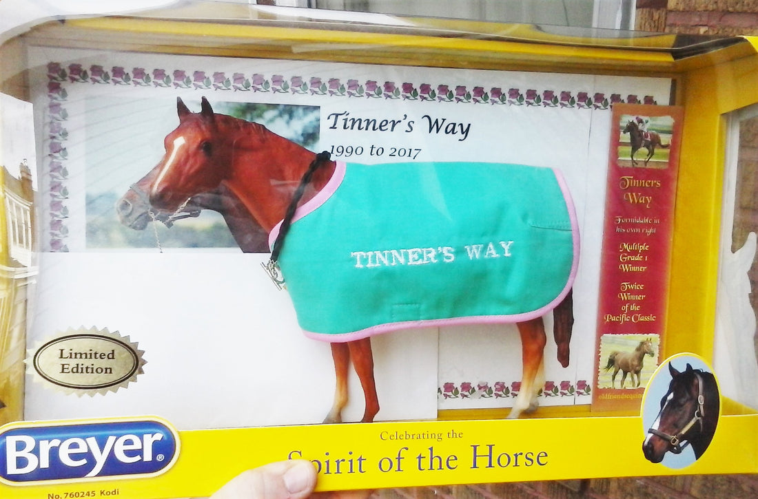 Got an empty Breyer box lying around?  Here's an idea!