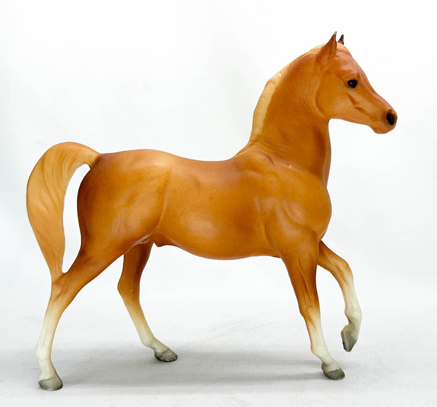 Arabian Stallion, Chestnut - Solid-Face Version - Light Variation (sale for charity)