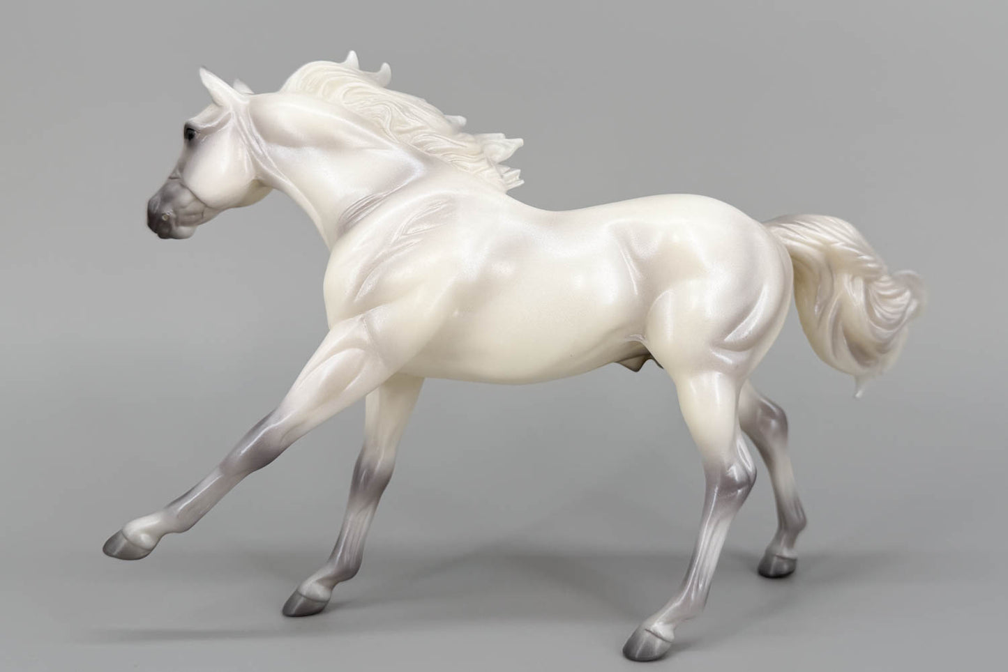 American Quarter Horse Stallion, Pearly Grey - Walmart SR