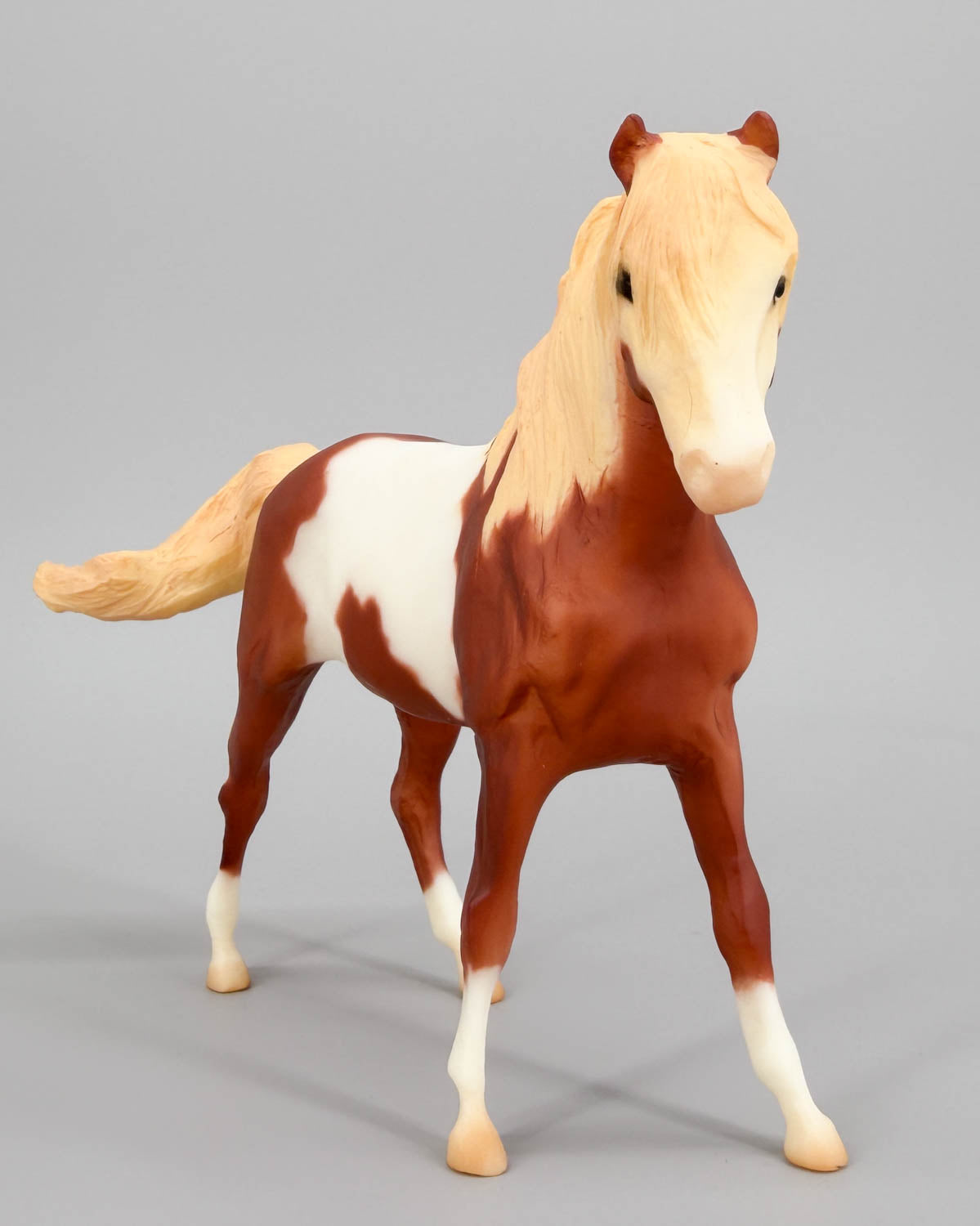 Spirit Kiger Mustang Family - Walmart SR - 2002 Only