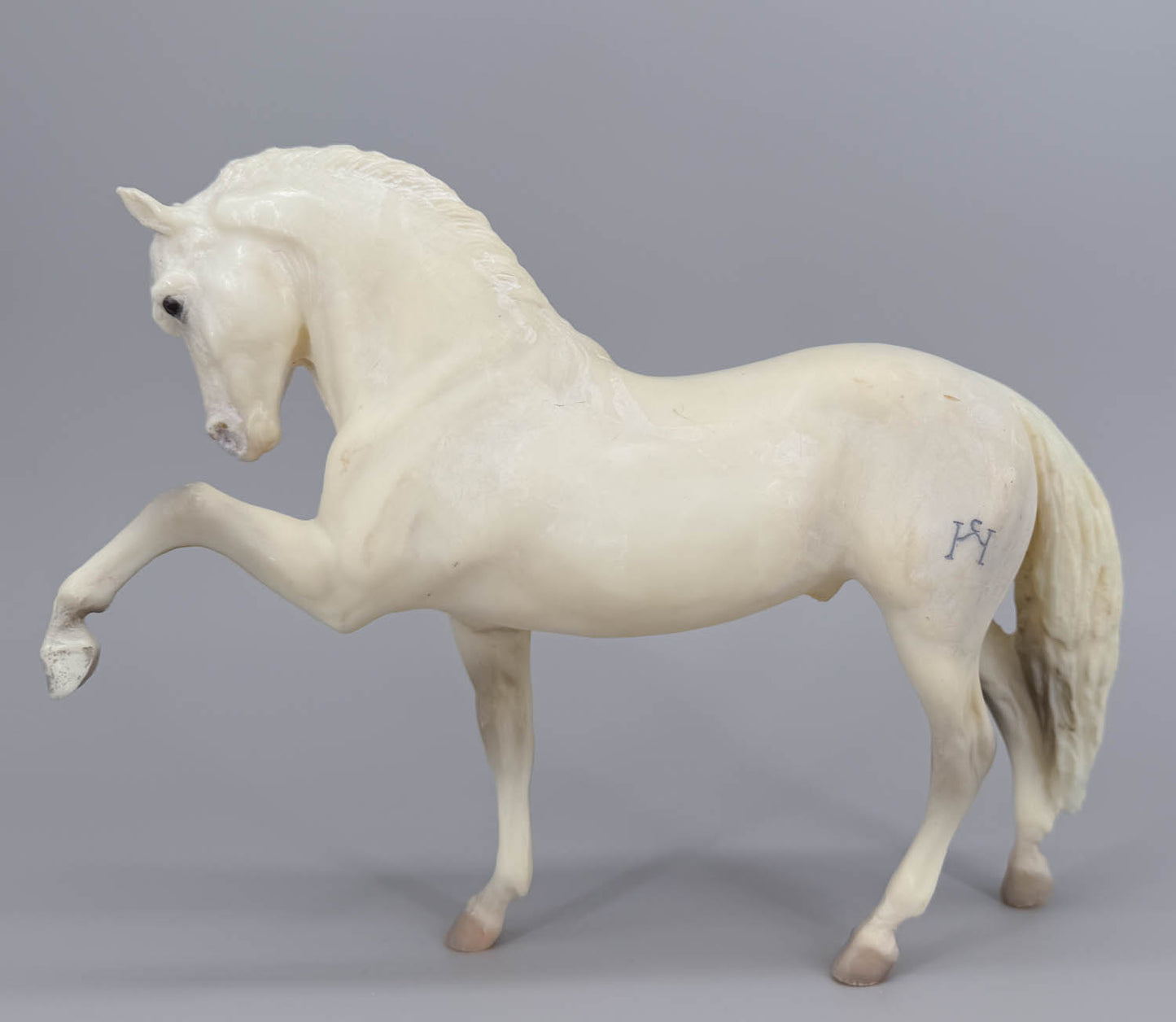 Legionario III - Original Release w/ Grey Dorsal Stripe (body)