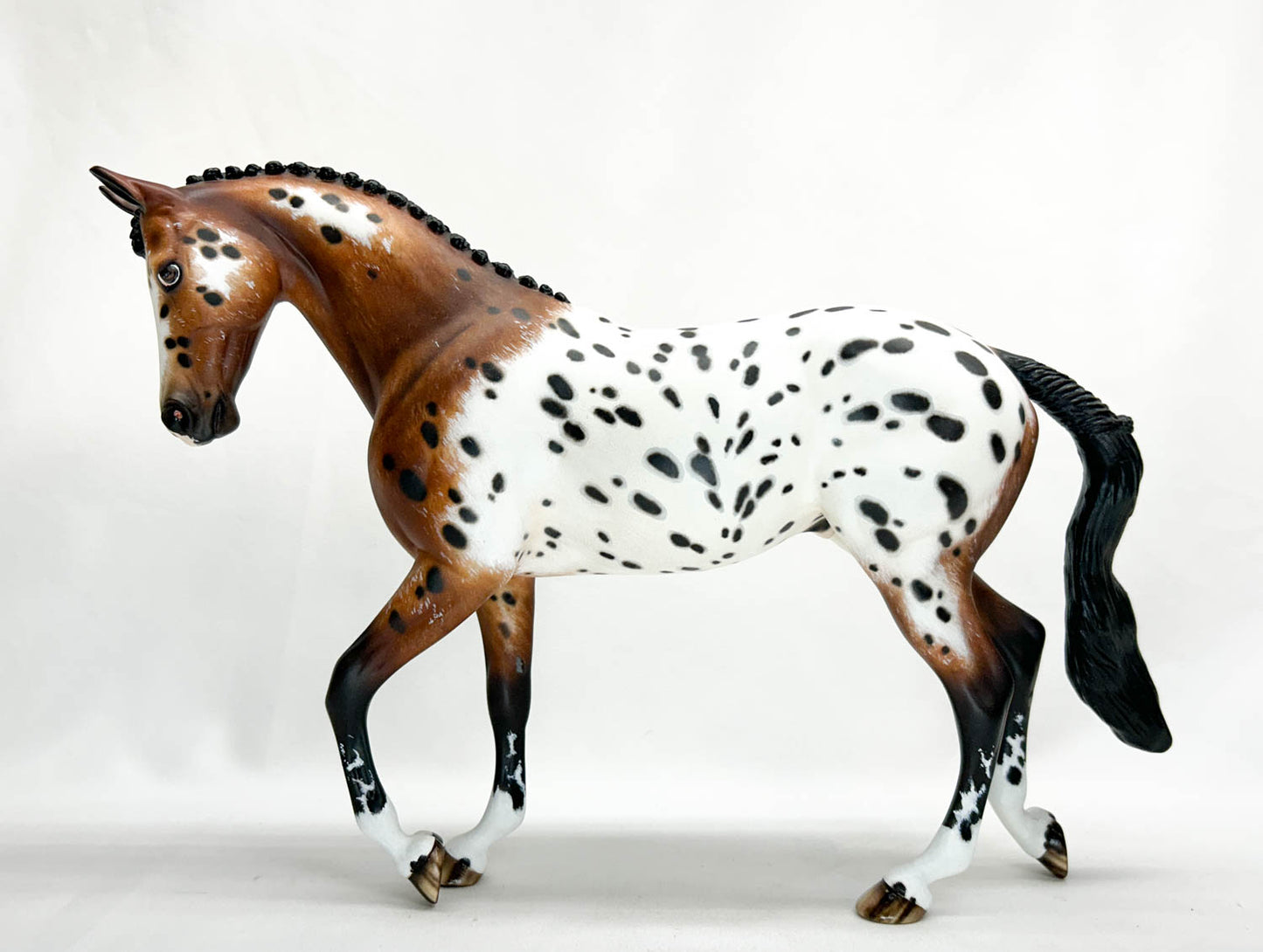 CHRISTMAS AUCTION: Stone Thoroughbred ~ Desing - Custom by Sheryl Leisure