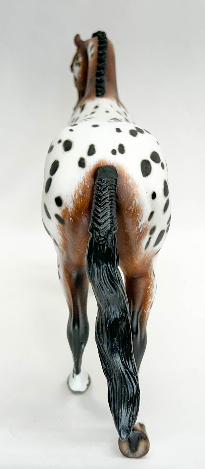 CHRISTMAS AUCTION: Stone Thoroughbred ~ Desing - Custom by Sheryl Leisure
