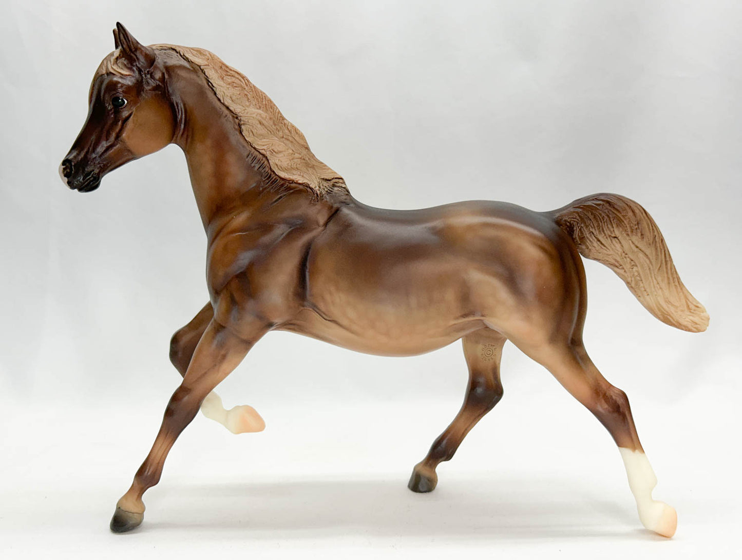 Running Mare, Liver Chestnut - Treasure Hunt