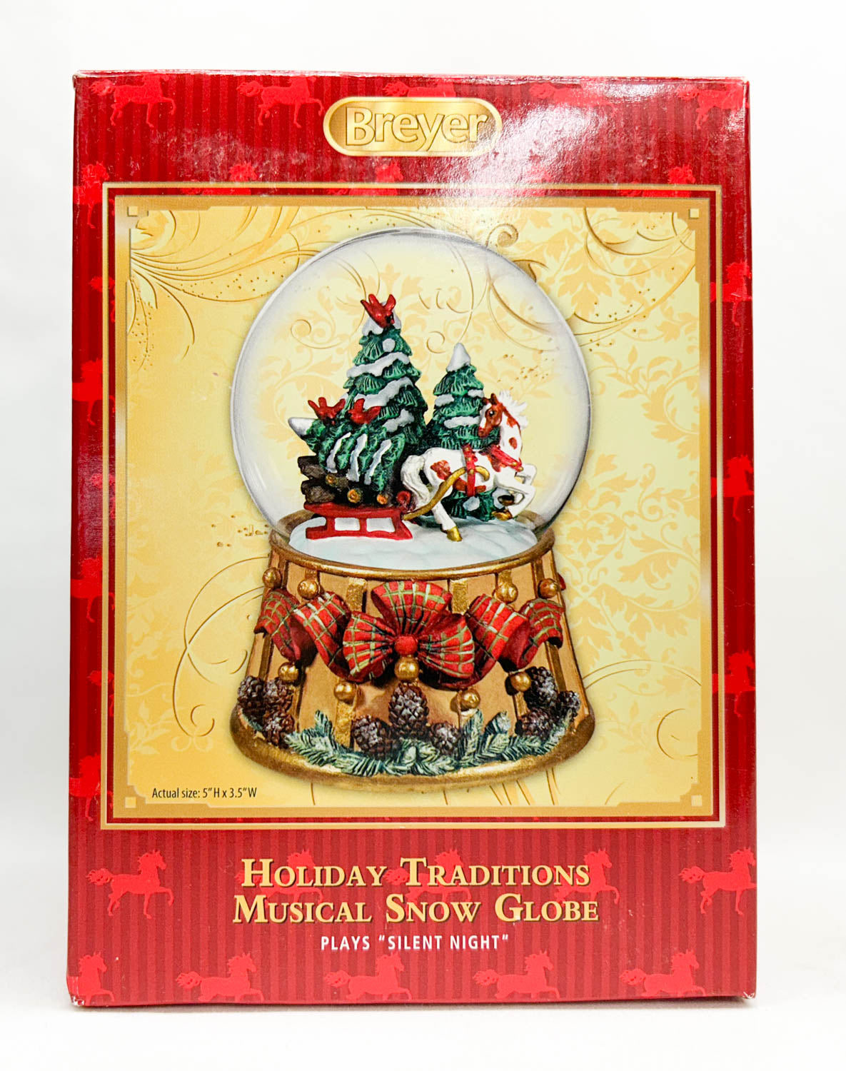 2016 Holiday Snow Globe ~ Holiday Traditions
