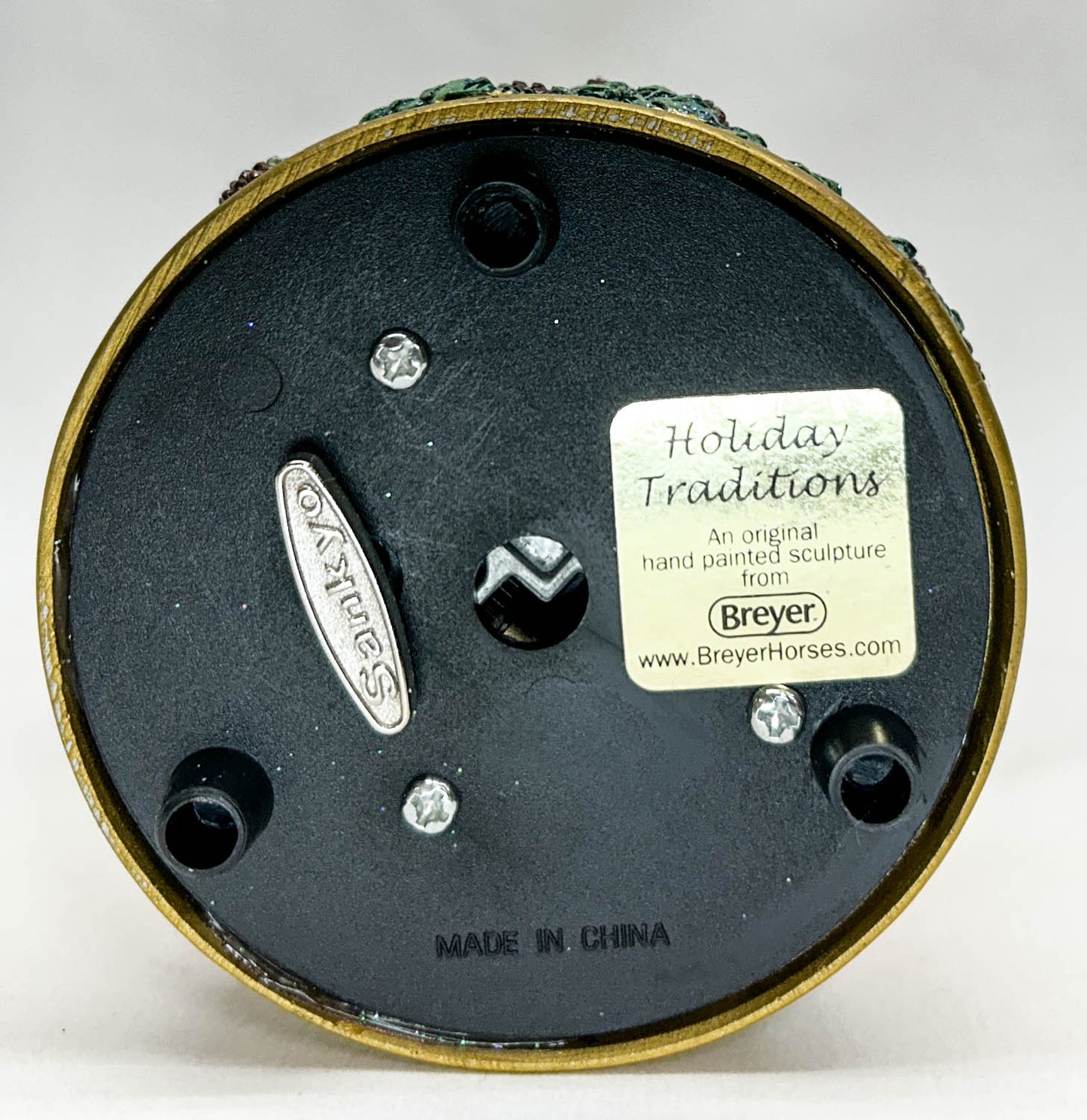 2016 Holiday Snow Globe ~ Holiday Traditions