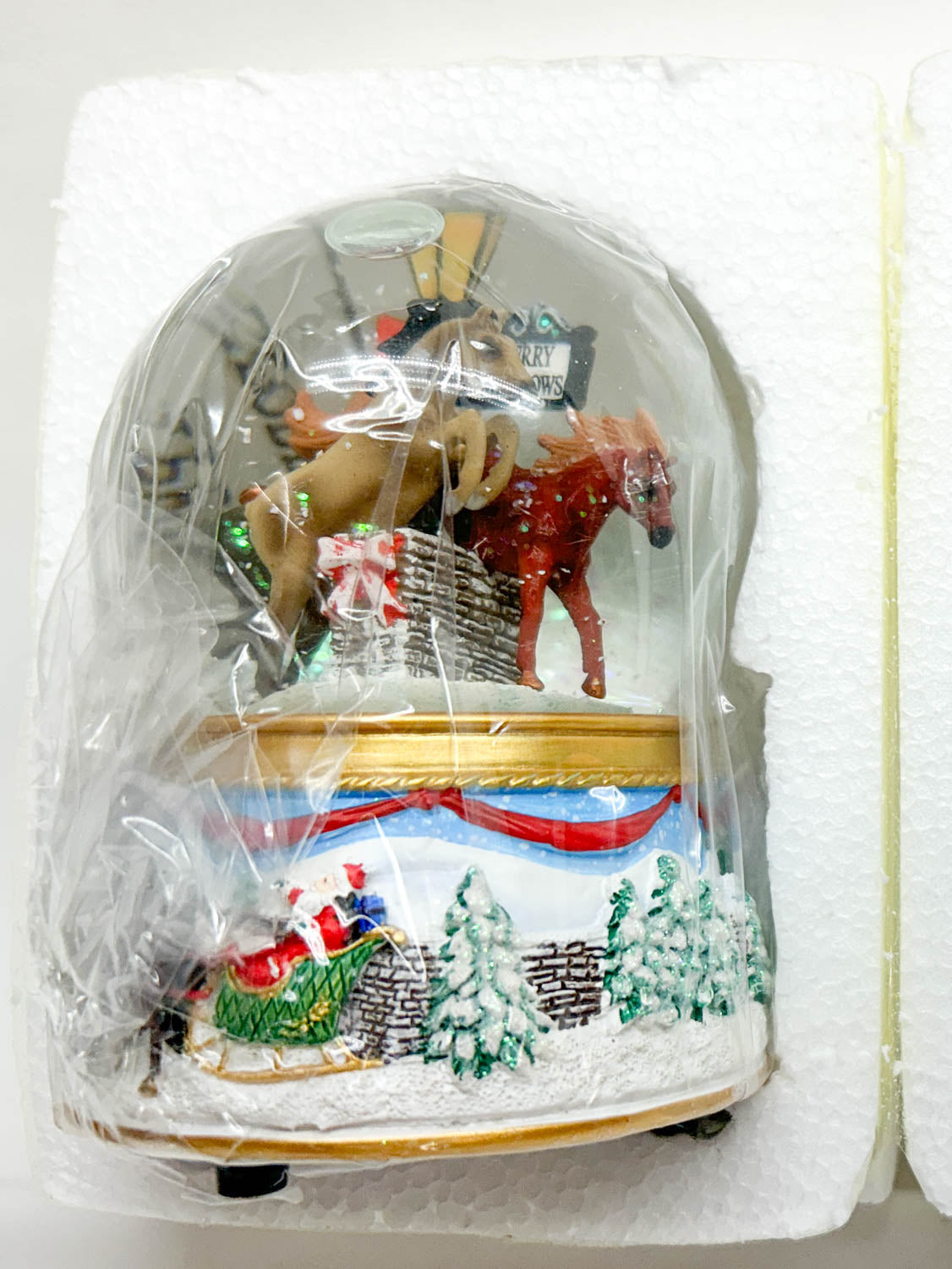 2019 Snow Globe ~ Merry Meadows