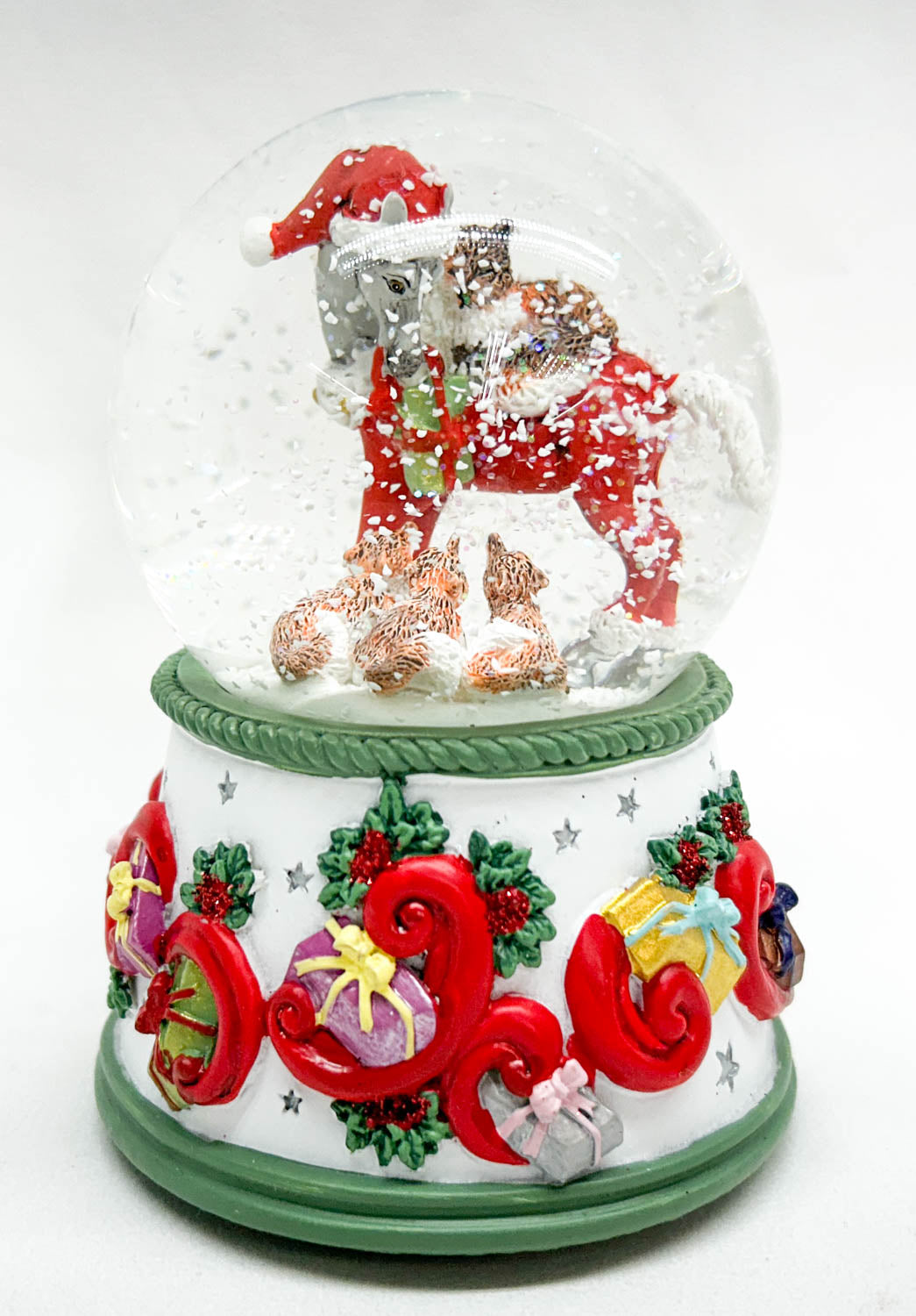 2022 Holiday Snow Globe ~ Forest Friends