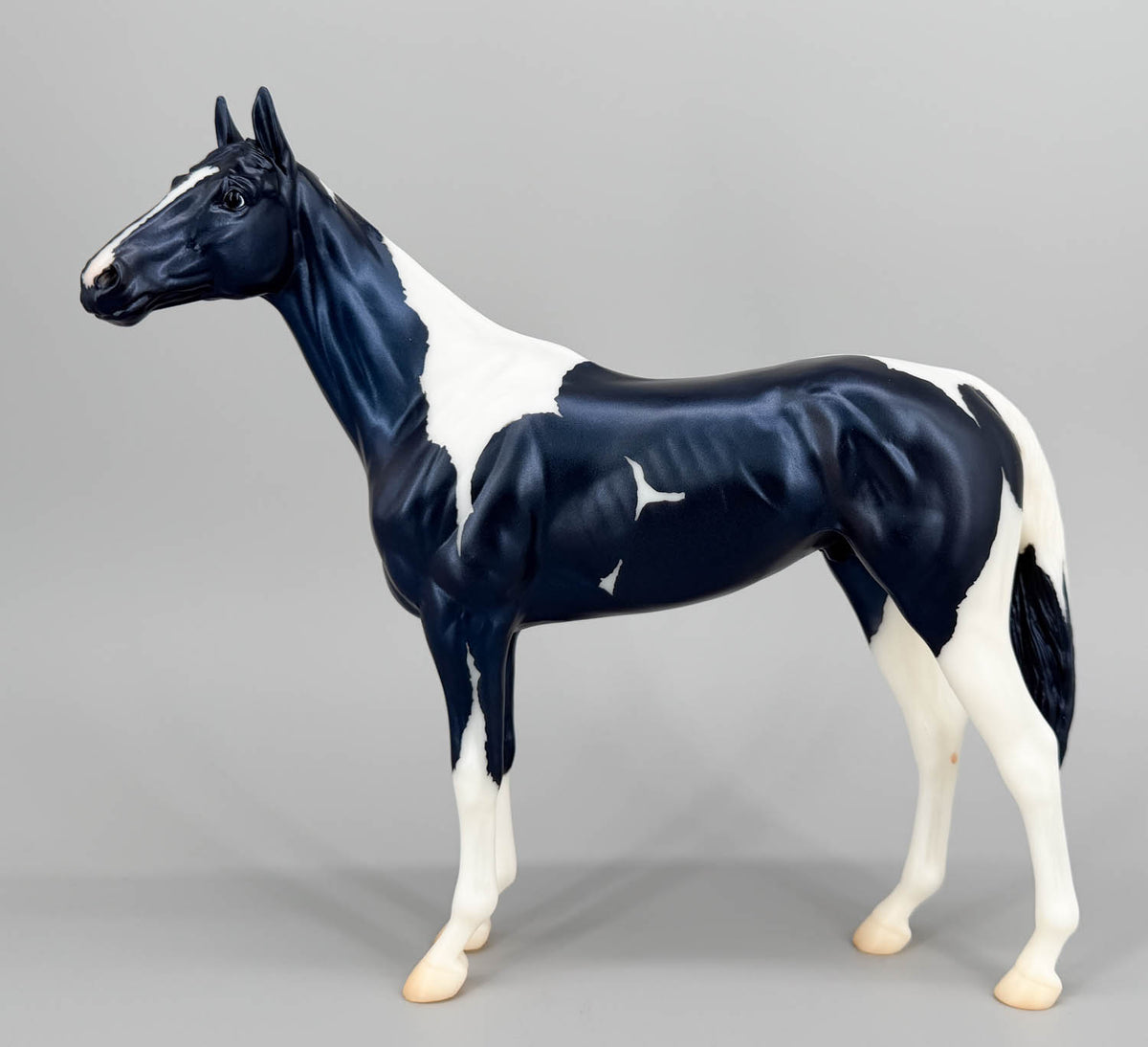 Standing Thoroughbred ~ Eclipse - 2020 TSC SR - Decorator
