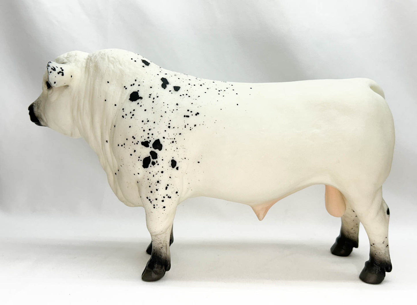 Charolais Bull ~ Bowland - Breyerfest 2012 SR