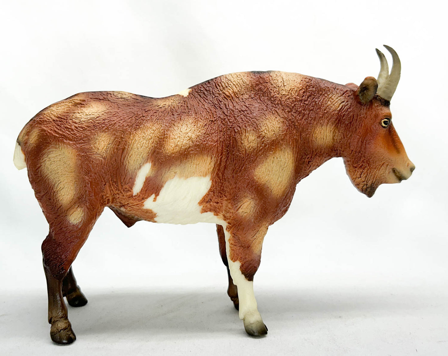 Mountain Goat ~ Gruff - BreyerFest 2011 SR - 400 Made