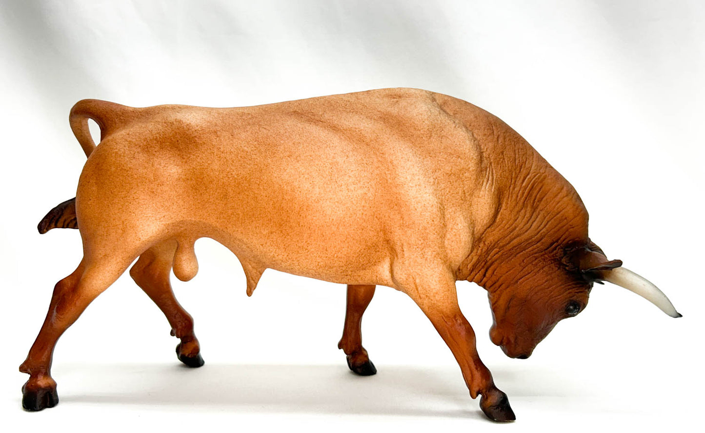 Spanish Fighting Bull ~ Flint - BreyerFest 1999 - Only 375 Made
