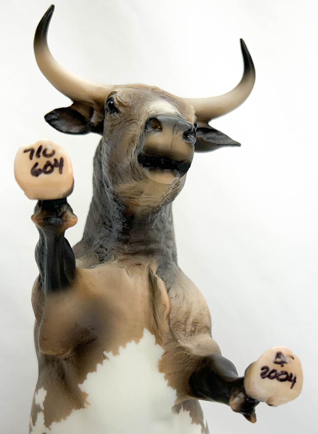 Spanish Fighting Bull ~ Magnifico - 2004 BreyerFest SR