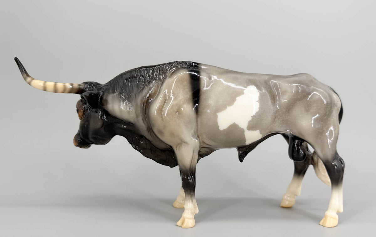 Texas Longhorn Bull ~ Mesquite - Breyerfest 2001 SR