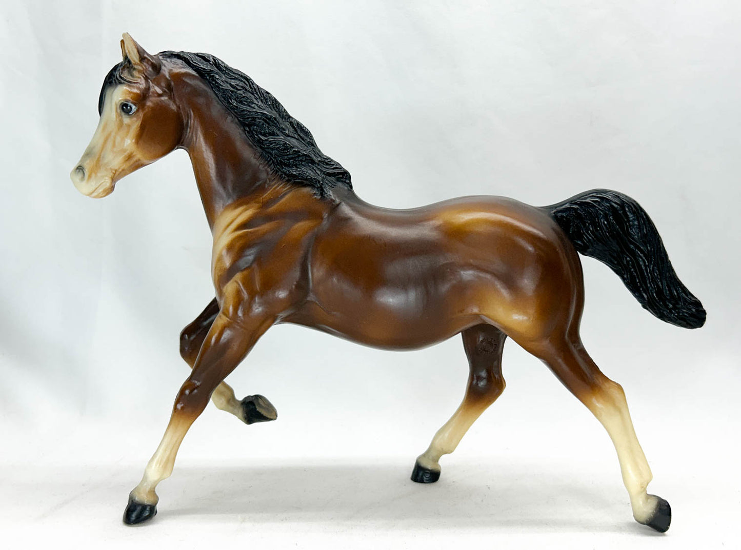 Running Mare, Bay w/ Eye Whites - High Satin/Semigloss Finish