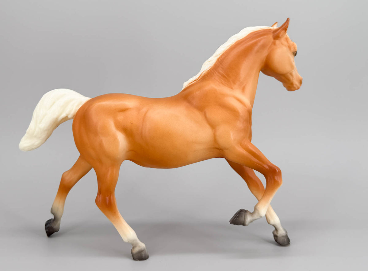 Running Mare, Palomino - 1982 Montgomery Ward SR