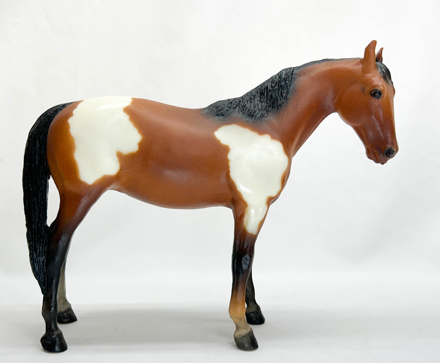 Thoroughbred Mare and Nursing Foal, Bay Pinto - Sears SR w/ Box