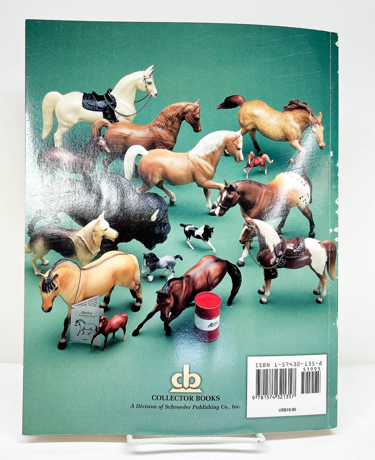 Book:  Breyer Animal Collector's Guide - 2nd Edition