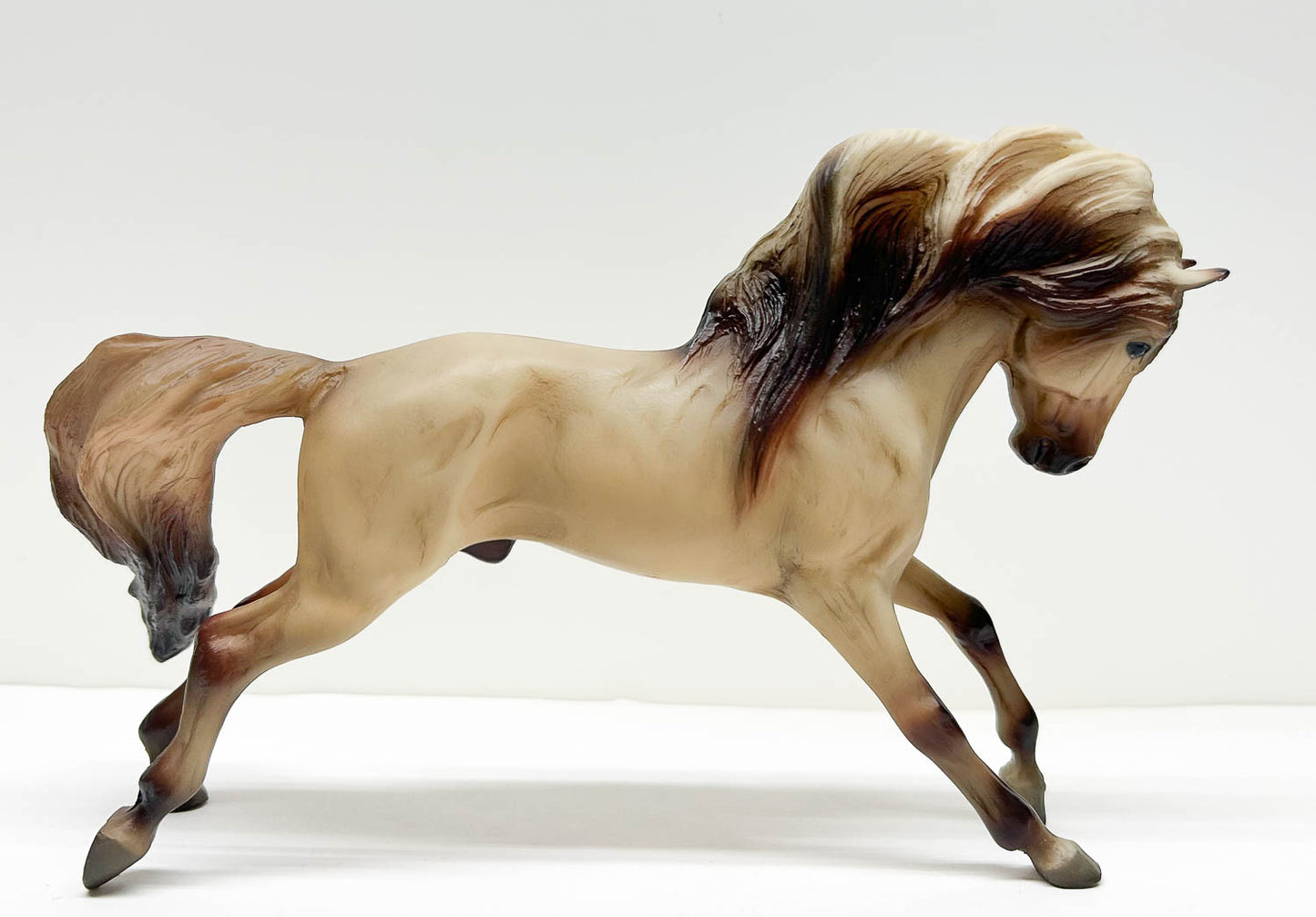 Charging Mesteno ~ Zephyr - Walmart SR