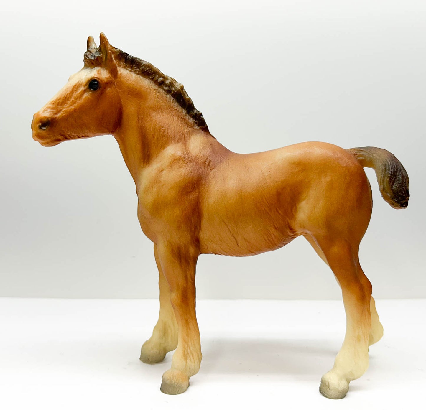 Clydesdale Mare and Foal w/ Original (Velcro closure) Blankets - B stamp Models