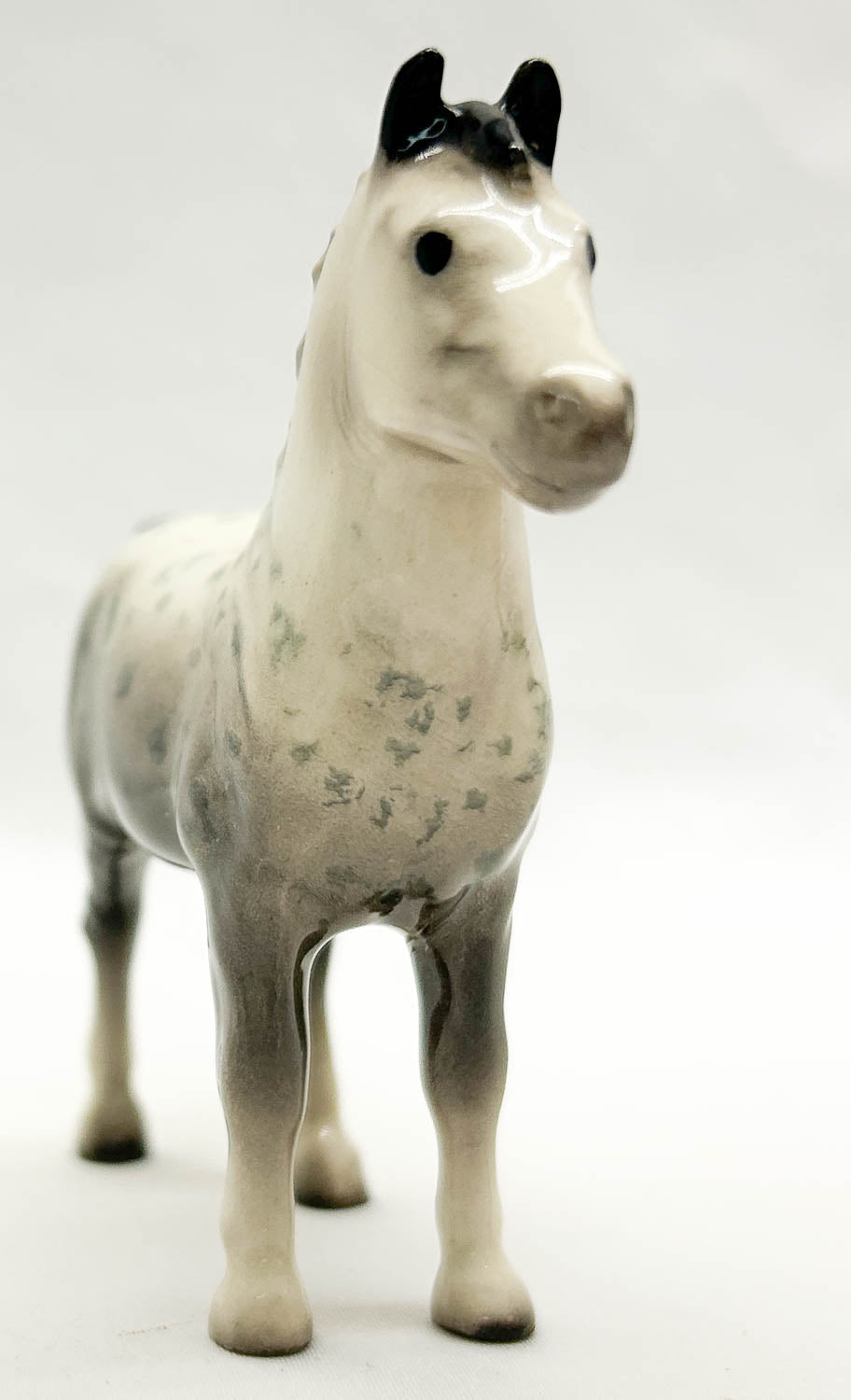 Hagen Renaker Percheron - Tail Up, Dappled Grey