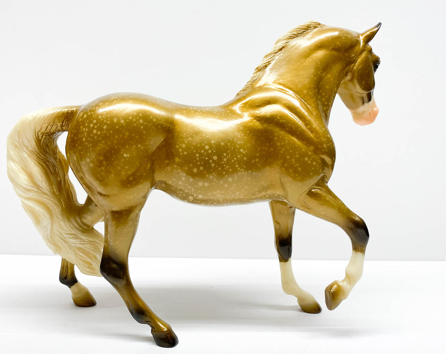 2004 Holiday Horse Set - Marabella ~ Father Christmas & Glittery