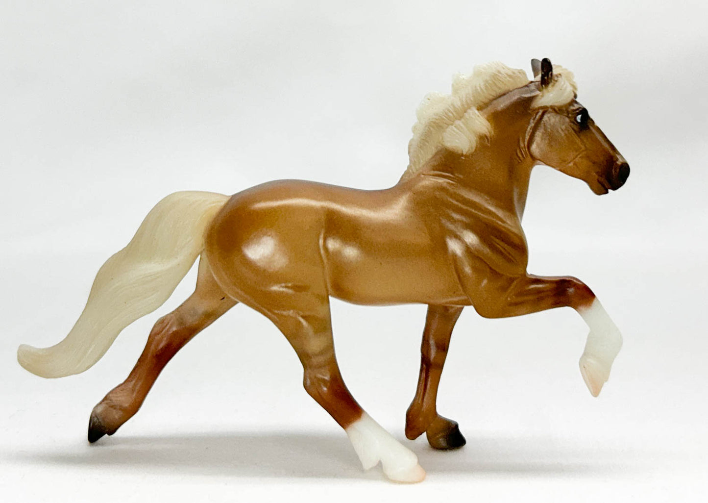 Icelandic ~ Fylkir, Dunalino - SM Club