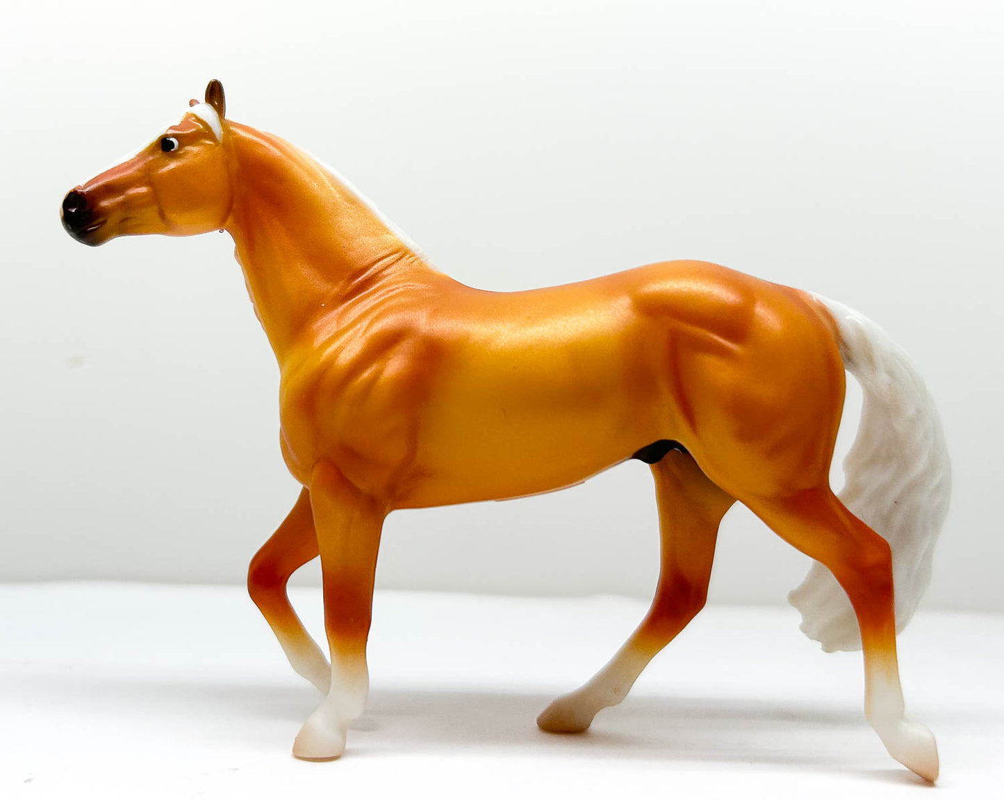 Smart Chic Olena ~ MIni Lyle Lovett's Smart and Shiney - 70th Anniversary Blind Bag