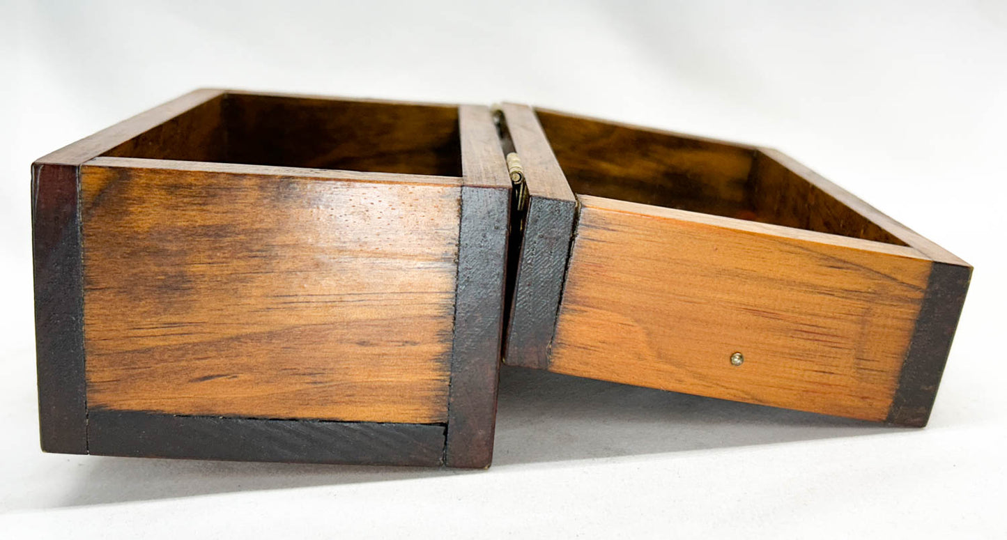 Horse Trinket/ Tack Box w/ Top Photo Showing Wixom Team in Harness