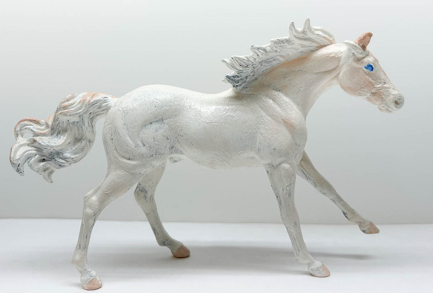 American Quarter Horse Stallion, White & Tan - Body Previously Customized