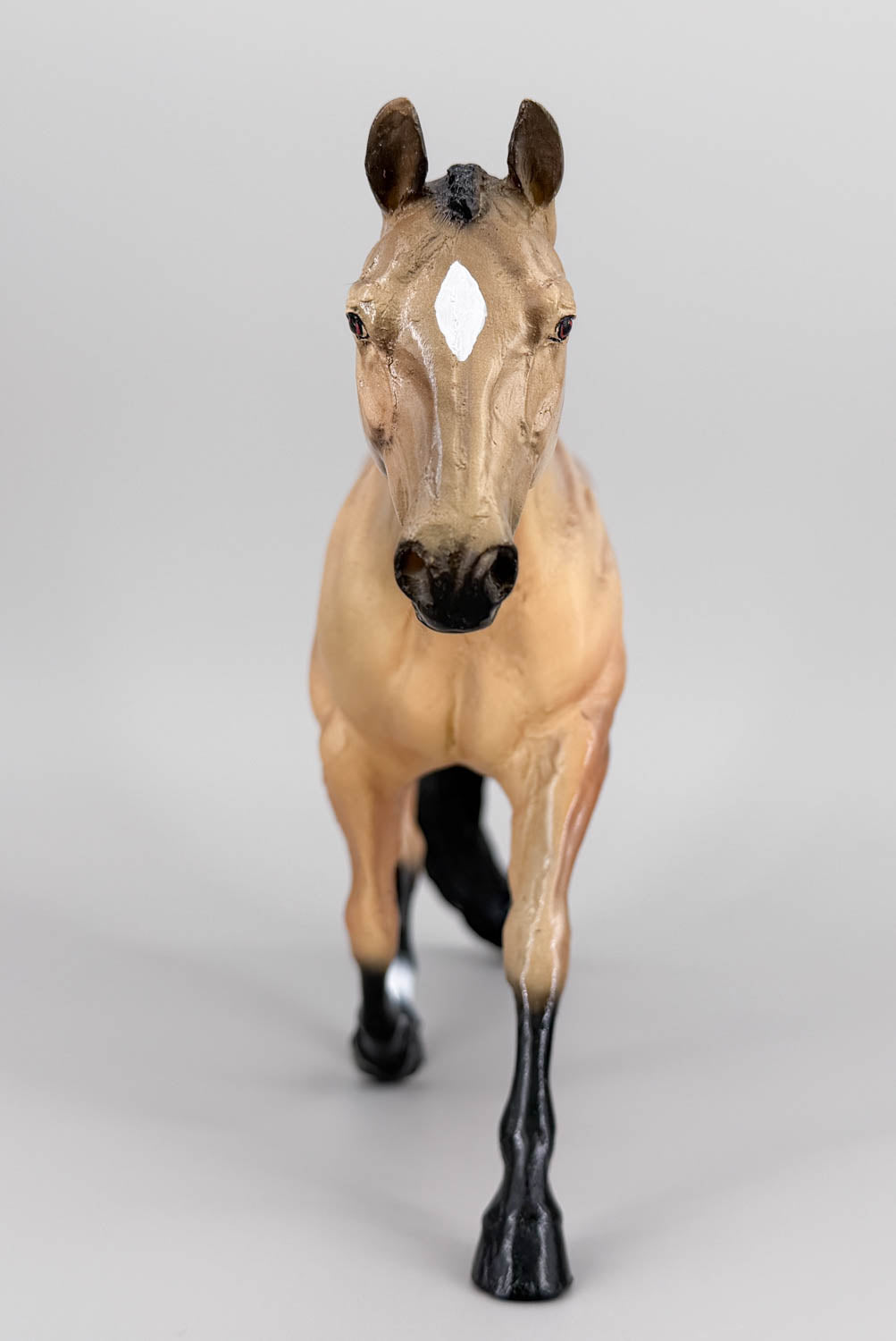 Hunter, Buckskin - Black Horse Ranch Resin