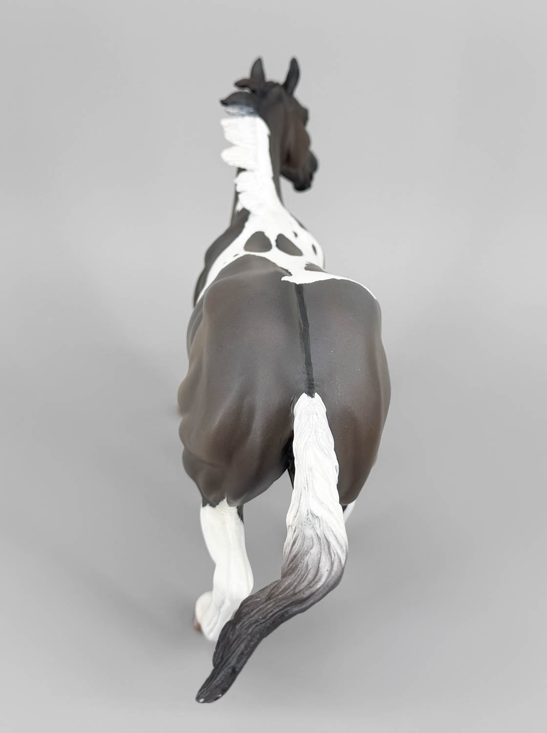 Clover Gymkhana Horse Resin, Sculpted by Airen Chandler, Painted by Sue Kern