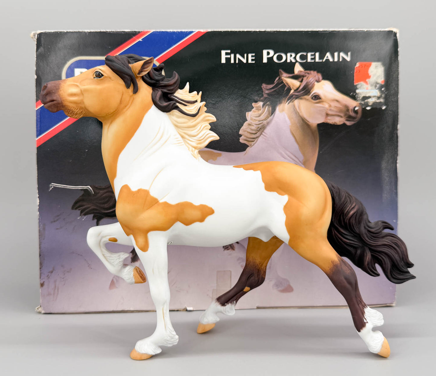Icelandic - Fine Porcelain w/ Box