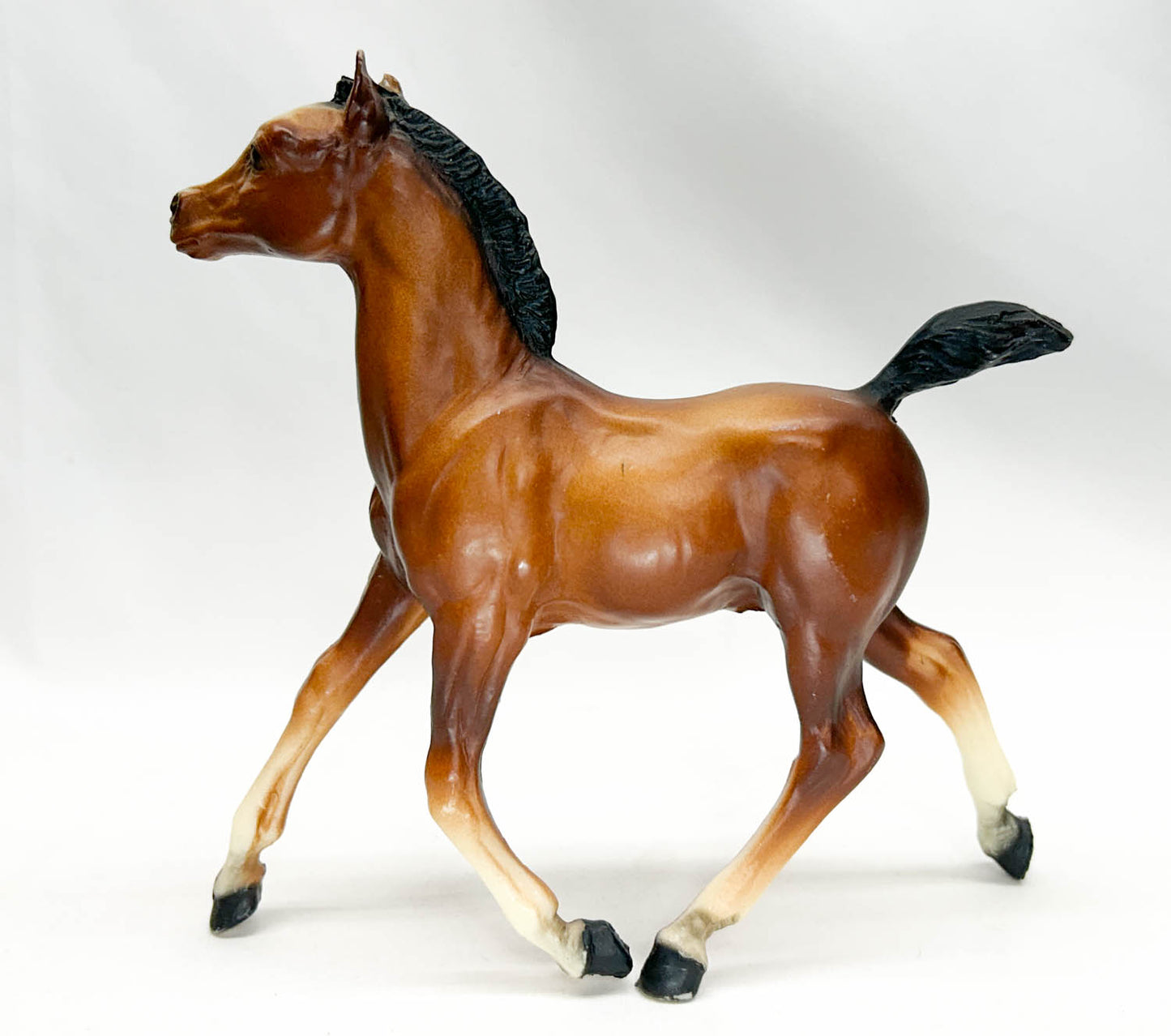 Running Foal, Bay w/ Box - B-Stamp