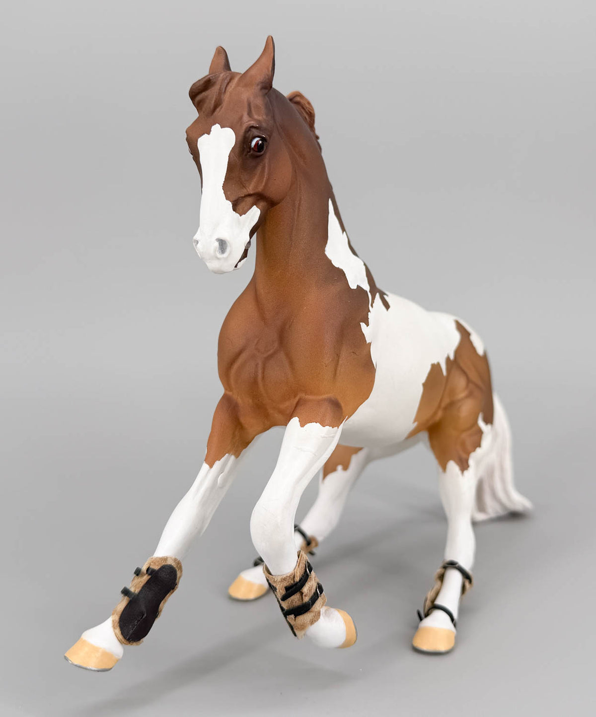 Artist Resin ~ Shy Anne Reining Horse by Linda Lima with Bonus Boots