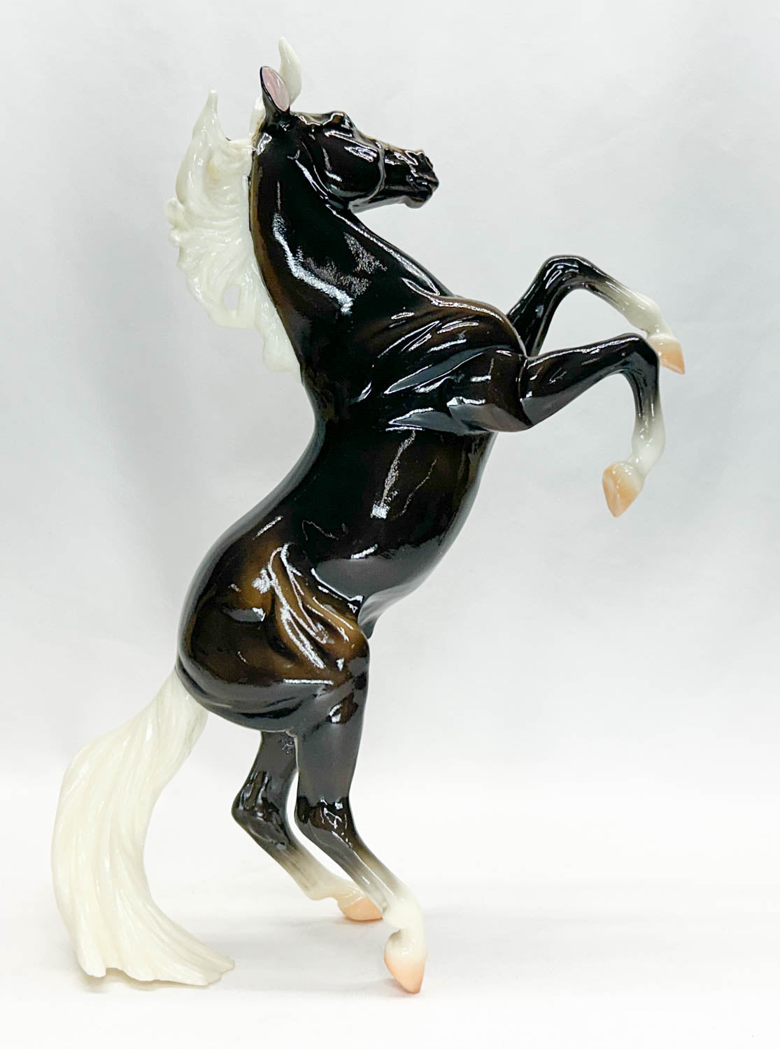 Silver, Glossy Charcoal, Treasure Hunt Chase Piece - Only 500 Made!