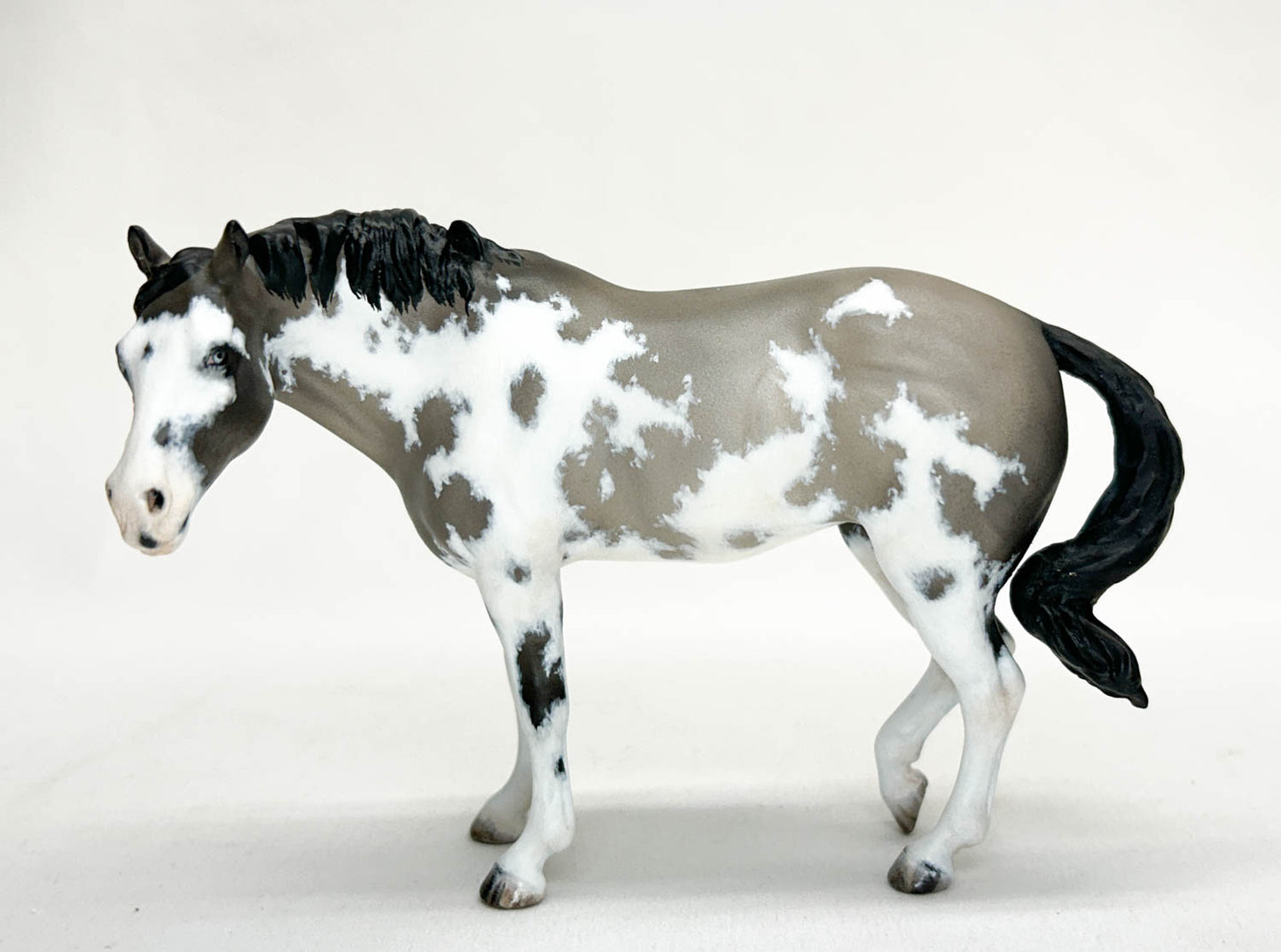 Wee Wyakin Artist Resin Stock Horse ~ W-A-V Ima Big Kid, Customized by Sherry Clayton