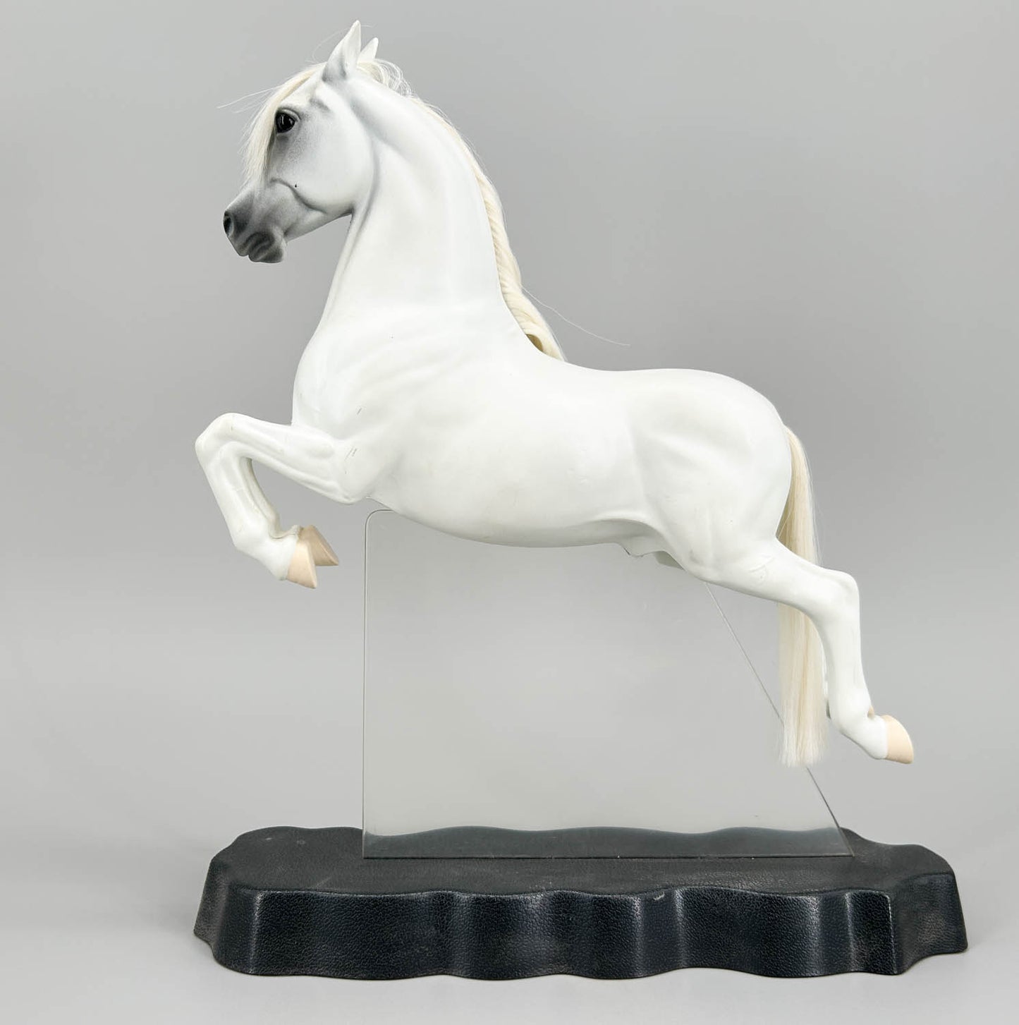 Ertl Lipizzaner Performing Capriole